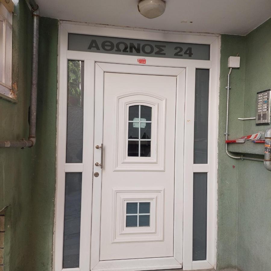 Budget Apartment To The Center Thessaloniki Exterior photo
